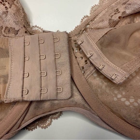 Adore Me Lace Underwire Bra Cream Tan Size 38I GUC - Picture 4 of 7